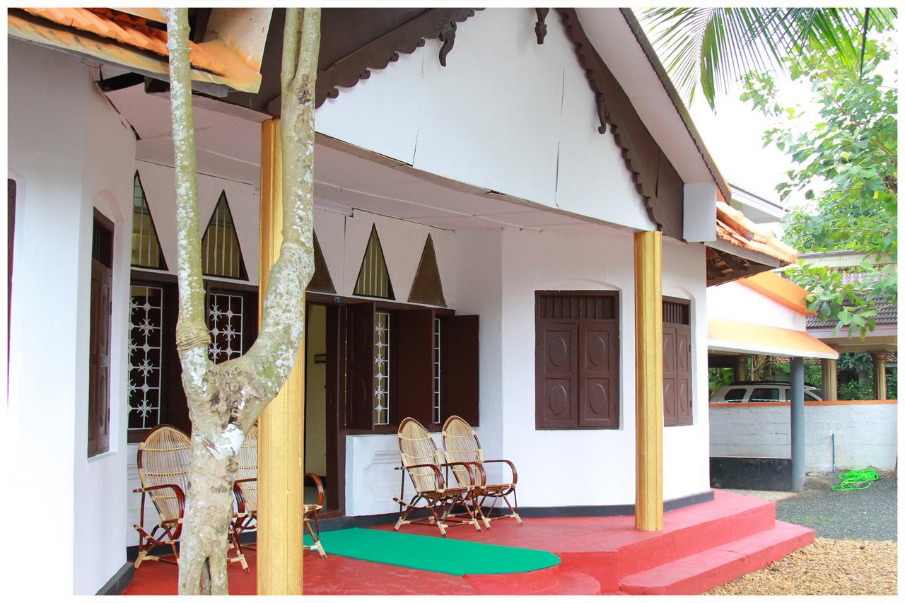 Mantra Heritage Home Alappuzha Exteriör bild